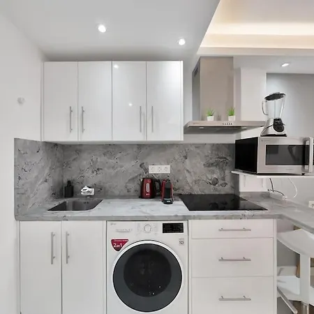 Lujoso Estudio Cerca Del Mar En Centro - Marino Ii 111 * Марбелья